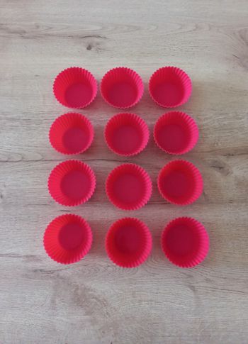 Moules cupcakes/muffins en silicone " ×12 "