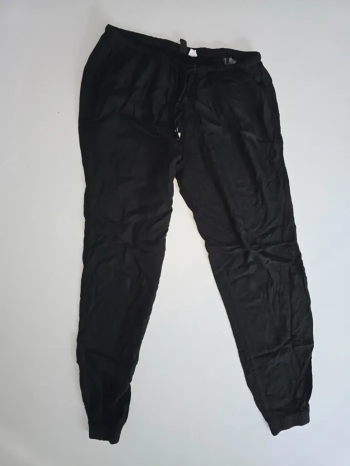 Pantalon noir fluide