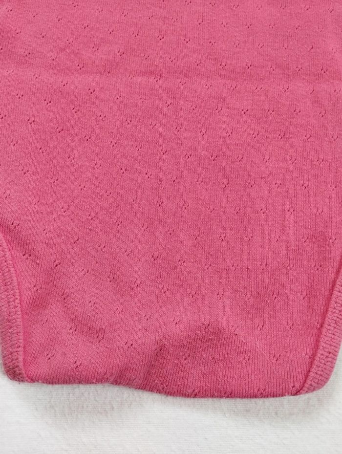 Lot bodies sans manches fille 18 mois - photo numéro 5