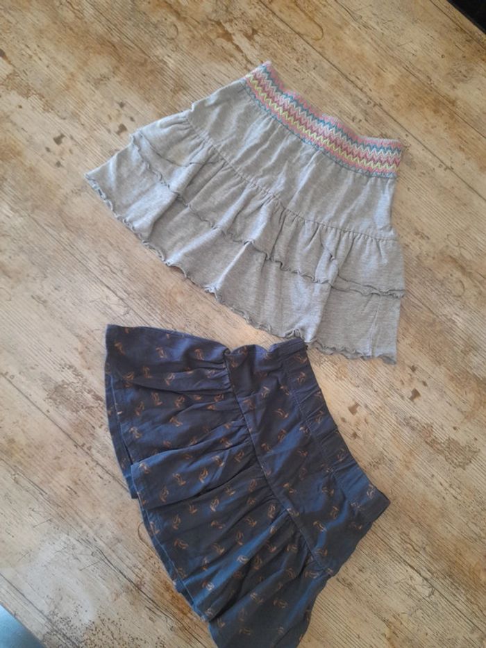 Lot de 2 jupes été fille 4 ans