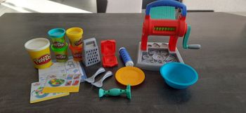 La fabrique à pâtes Play-Doh