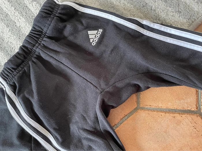 Ensemble adidas 6/9 mois - photo numéro 2