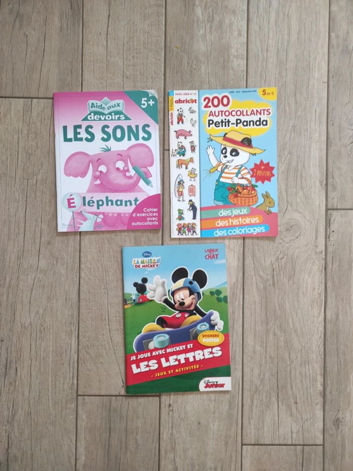Lot de 3 cahiers de jeux enfants neufs