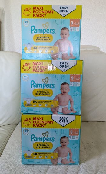 3 cartons Pampers Taille 3 Premium protection