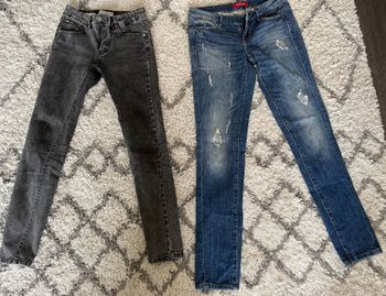 Lot 2 jeans