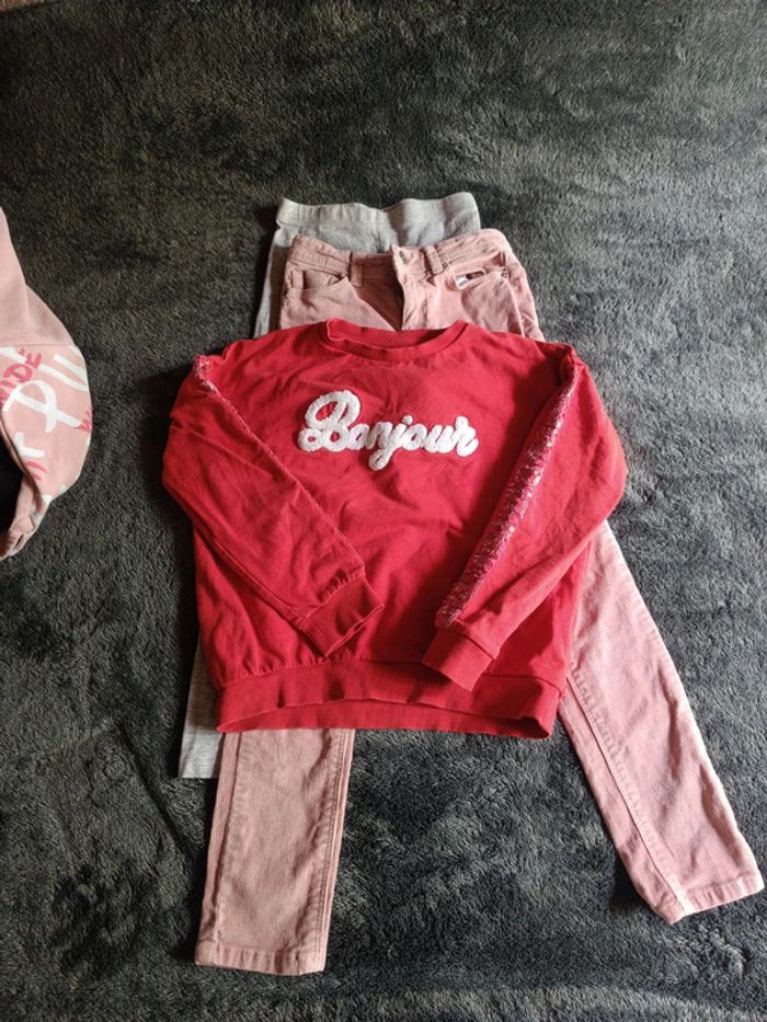 Lot vêtements fille T8 ans en très bon état - photo numéro 4