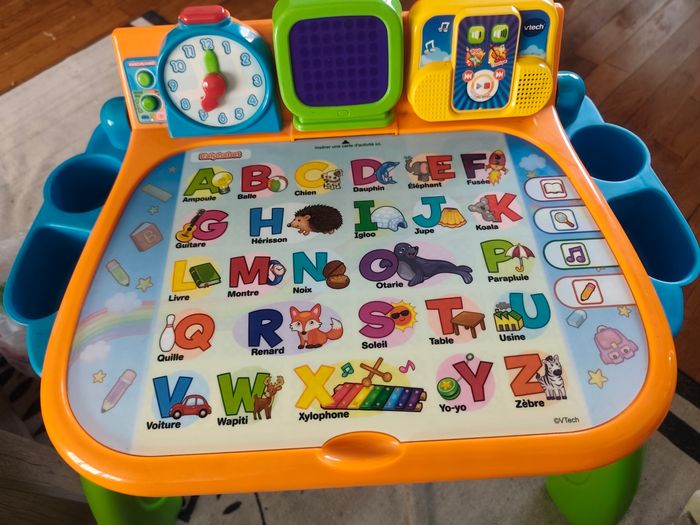 Magi- Bureau VTech 3en 1