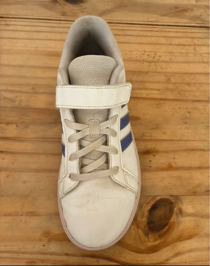 Adidas basket fille taille 35 - photo numéro 3