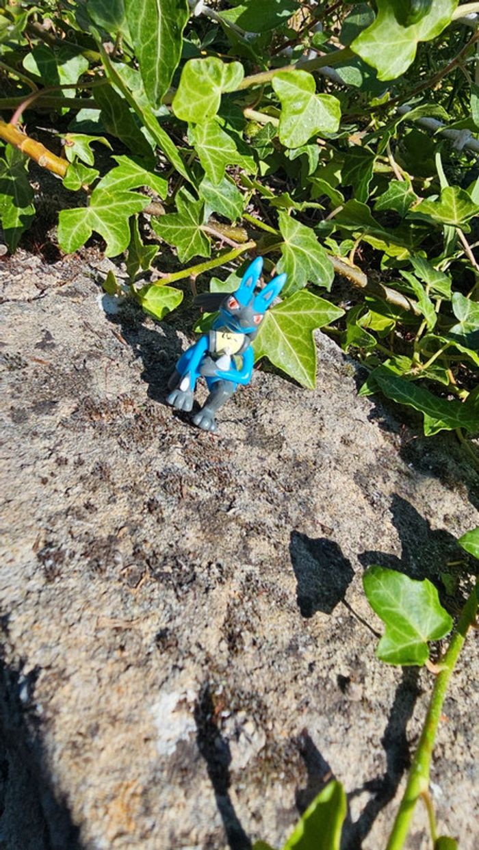 Super figurine Pokemon Nintendo Lucario