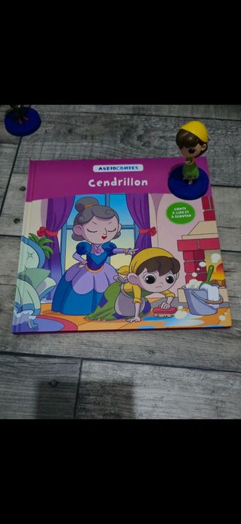 Hachette 8 Audioconte livre et figurine audio conte