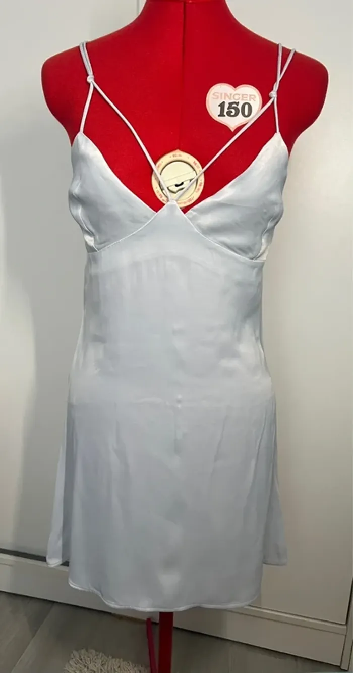 Robe satinée bleu ciel Tally Weijl