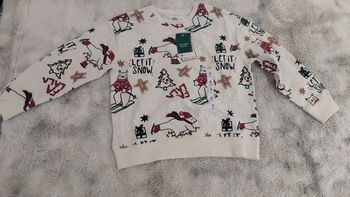 Pull Gémo neuf taille 8 ans 