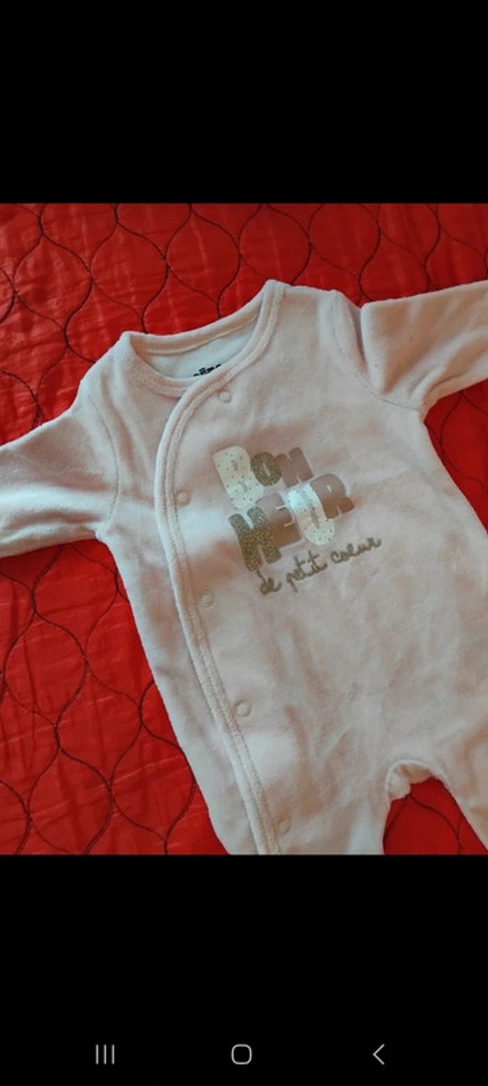 Pyjamas 0/1mois - photo numéro 5