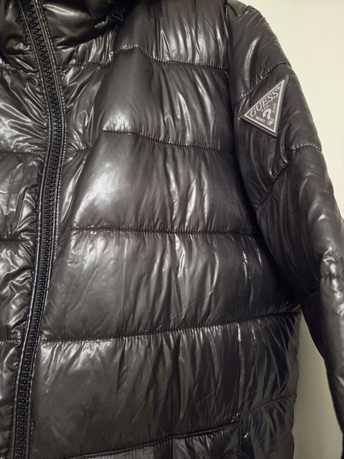 Super doudoune GUESS authentique neuve avec étiquette - photo numéro 9