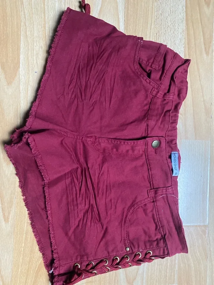 Short bordeaux