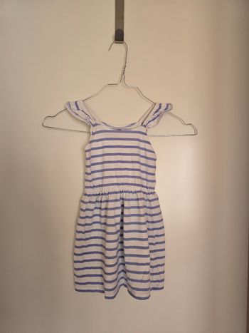Robe bleue et blanche 3 ans