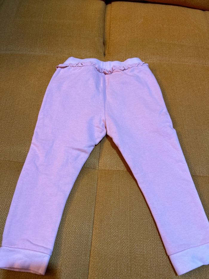 Pantalon rose 4 ans - photo numéro 3