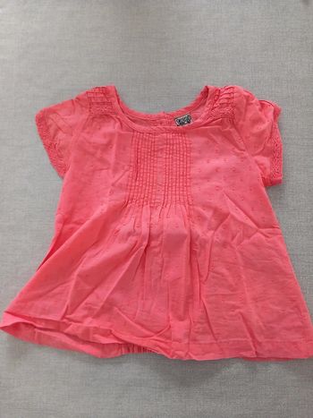 Tee-shirt rose Tape à l'œil TBE 18 mois.
