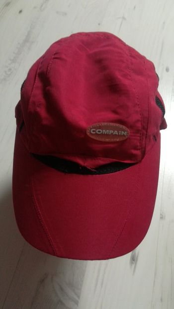 Casquette rouge Compain