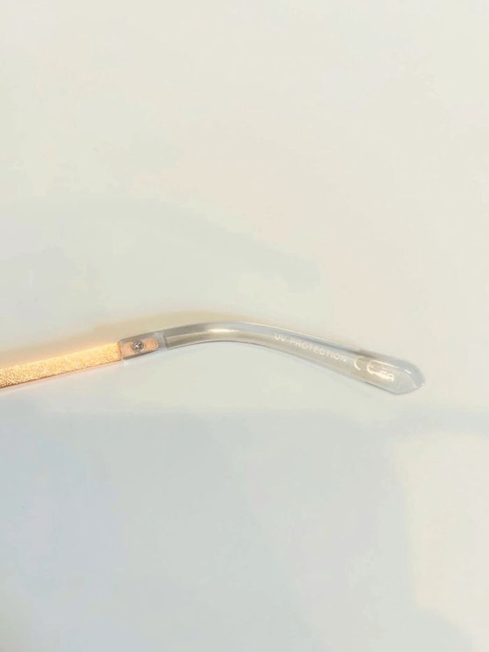 Lunette de soleil mixte transparente style masque bras dorés UV protection catégorie 3 - photo numéro 5