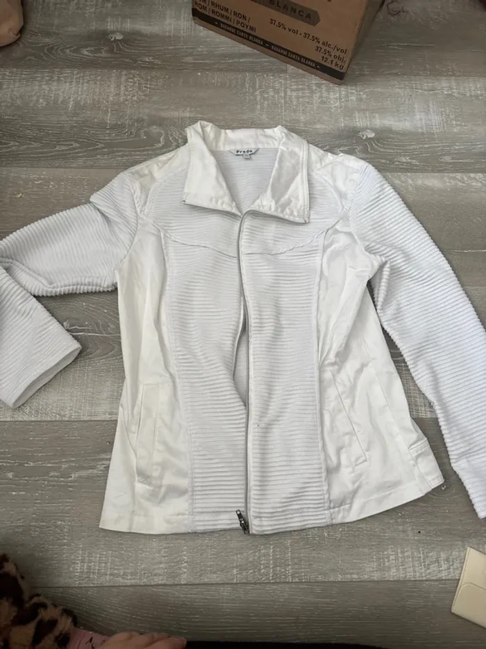 Veste blanche