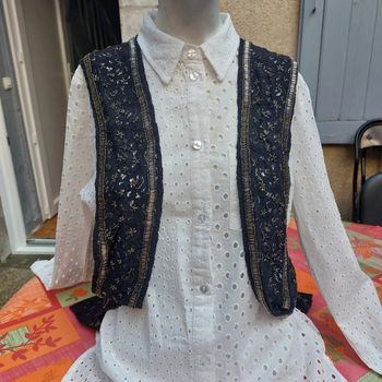 Par-dessus Zara pour S ou M peu de poitrine