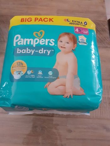 54  couches pampers baby dry taille 4+