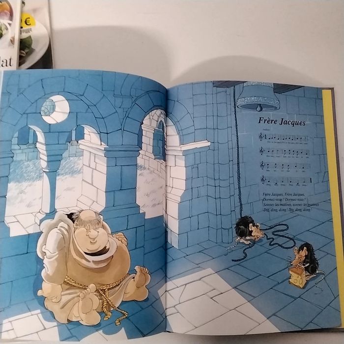 Livre chansons enfantine - photo numéro 2