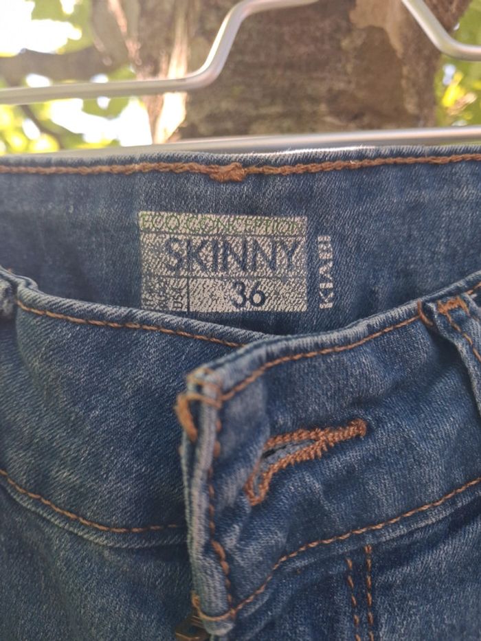 Jean skinny Kiabi taille 36 - photo numéro 3