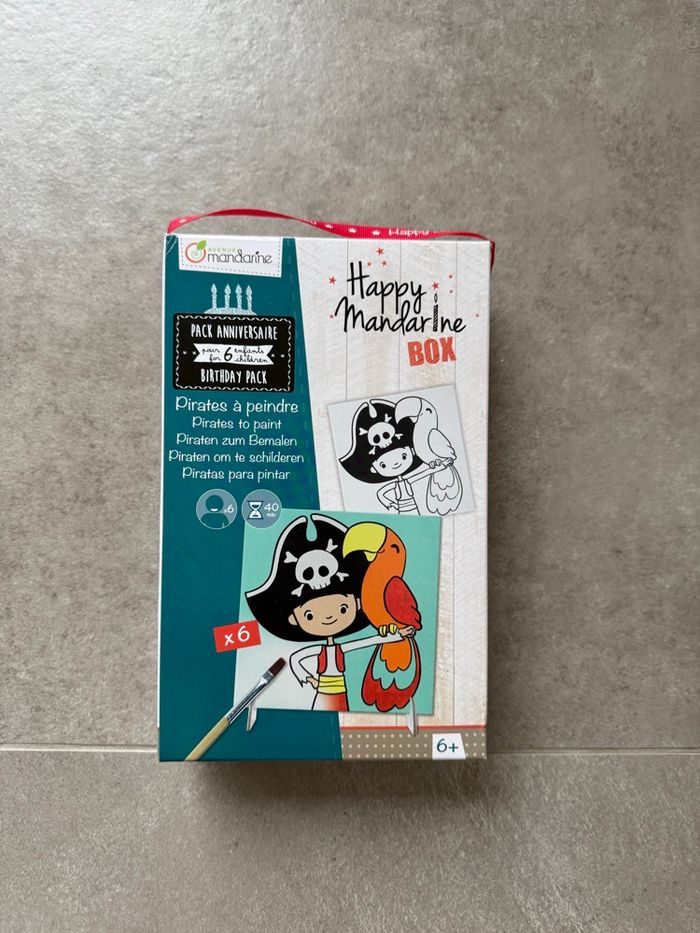 Happy box pirates à peindre