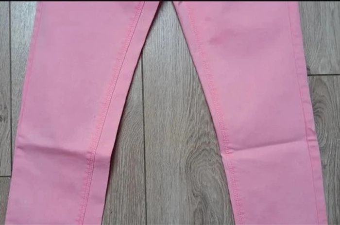 Pantacourt tape à l'oeil rose fluo 12 ans état neuf - photo numéro 2