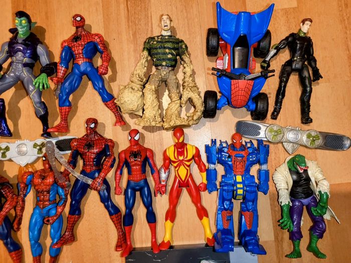 Lot de figurine super héros Marvel Avengers Walt Disney the Amazing Spider-Man l'homme araignée - photo numéro 3