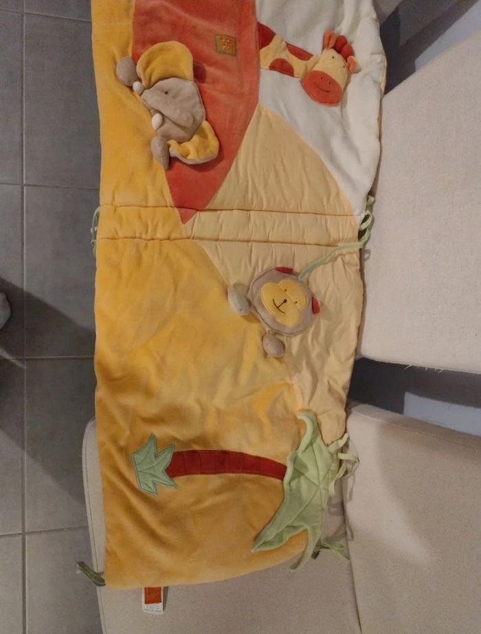 Tour de lit - photo numéro 4