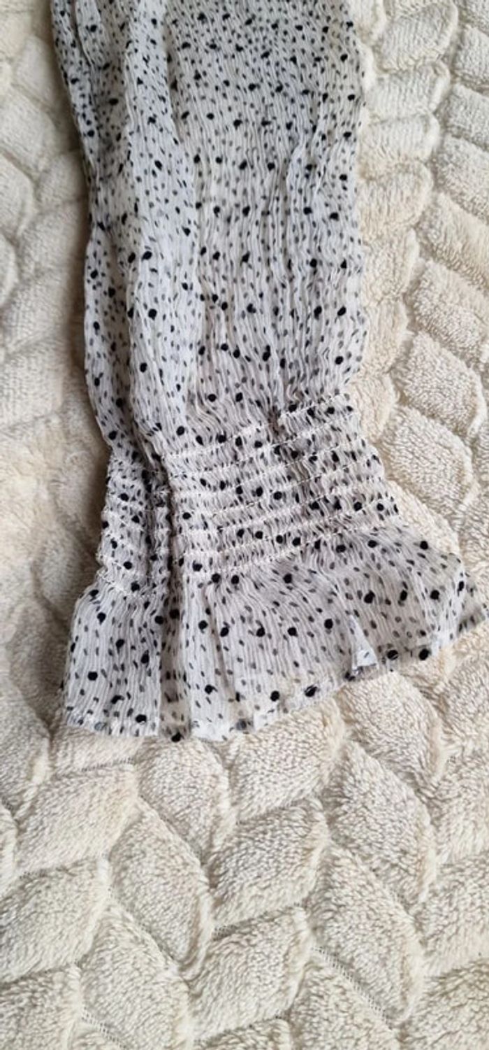 Robe en soie courte et manches longues Ba&sh modèle Dolly gris clair taille XS ou 34 - photo numéro 5