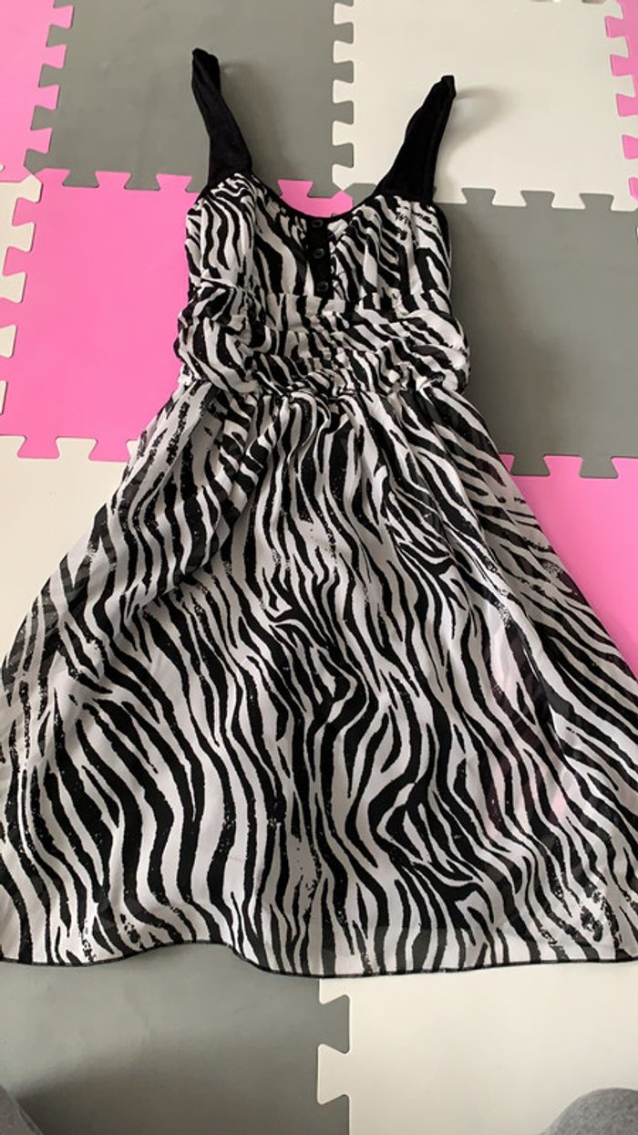 Robe jennyfer taille S