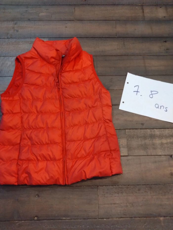 Gilet veste chaude matelassé uni qlo 7 8 ans