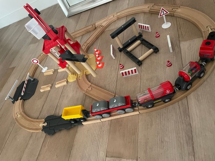 Jeux train en bois - photo numéro 3