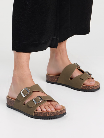 Paire de sandales - En excellent état !