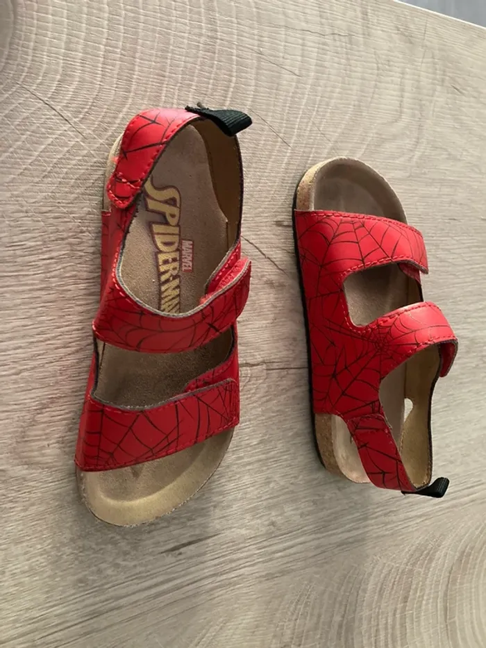 Sandales enfant H&M Marvel - photo numéro 4