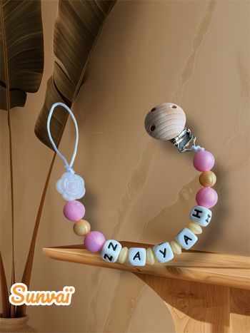 Attache tétine personnalisée