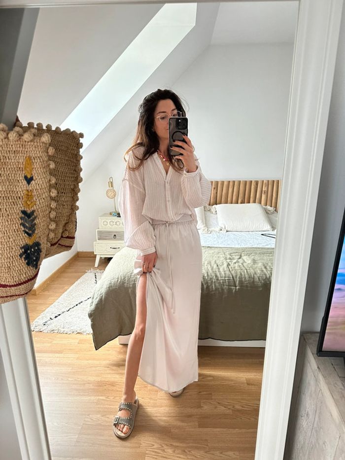 Jupe satinée bohème H&M ivoire 🐚 - photo numéro 2