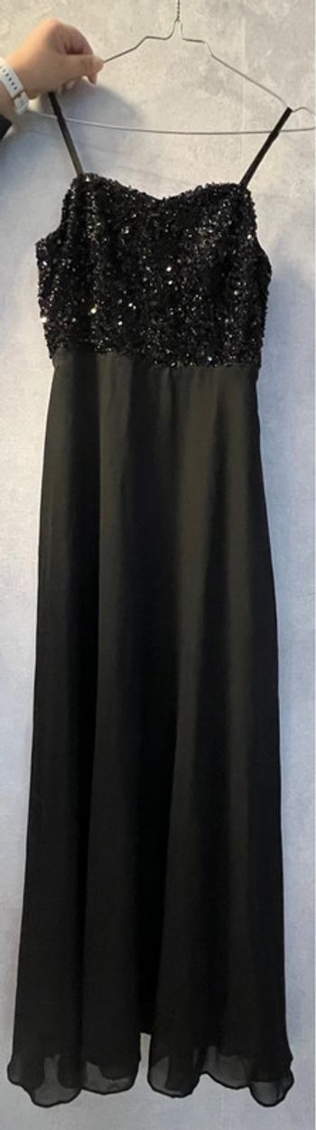 Robe longue à bretelles