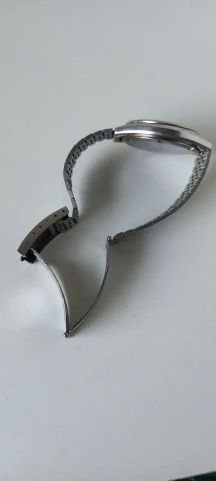 Montre Seiko 5 Quartz Vintage - photo numéro 7