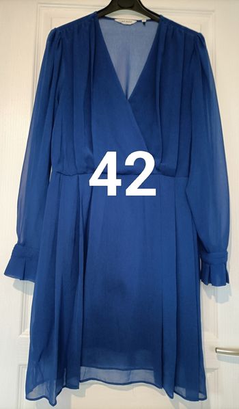 Magnifique robe👗 bleu roi cache cache 42