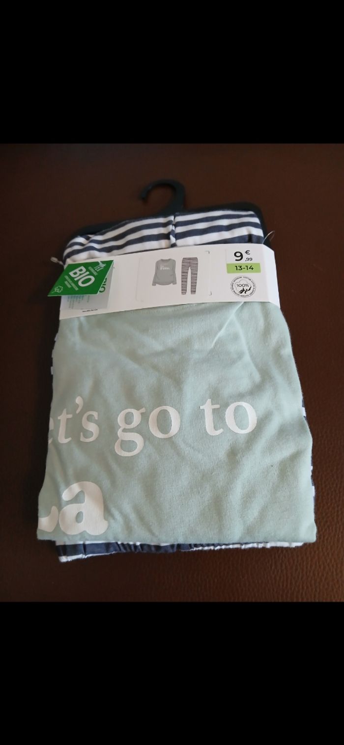 Ensemble Pyjamas garçon 13/14 ans