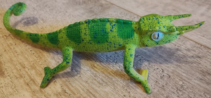 lot de lézards et dragon - photo numéro 6