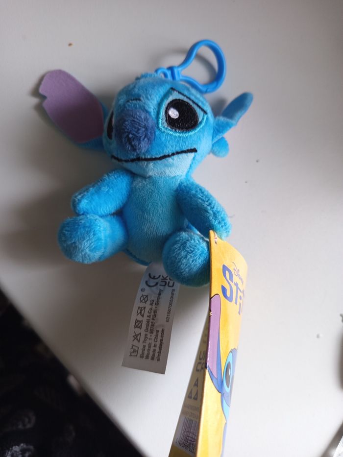 Peluche Disney Stitch - photo numéro 1