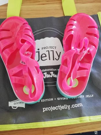 Jelly sandales strawberry sundae pointure 29