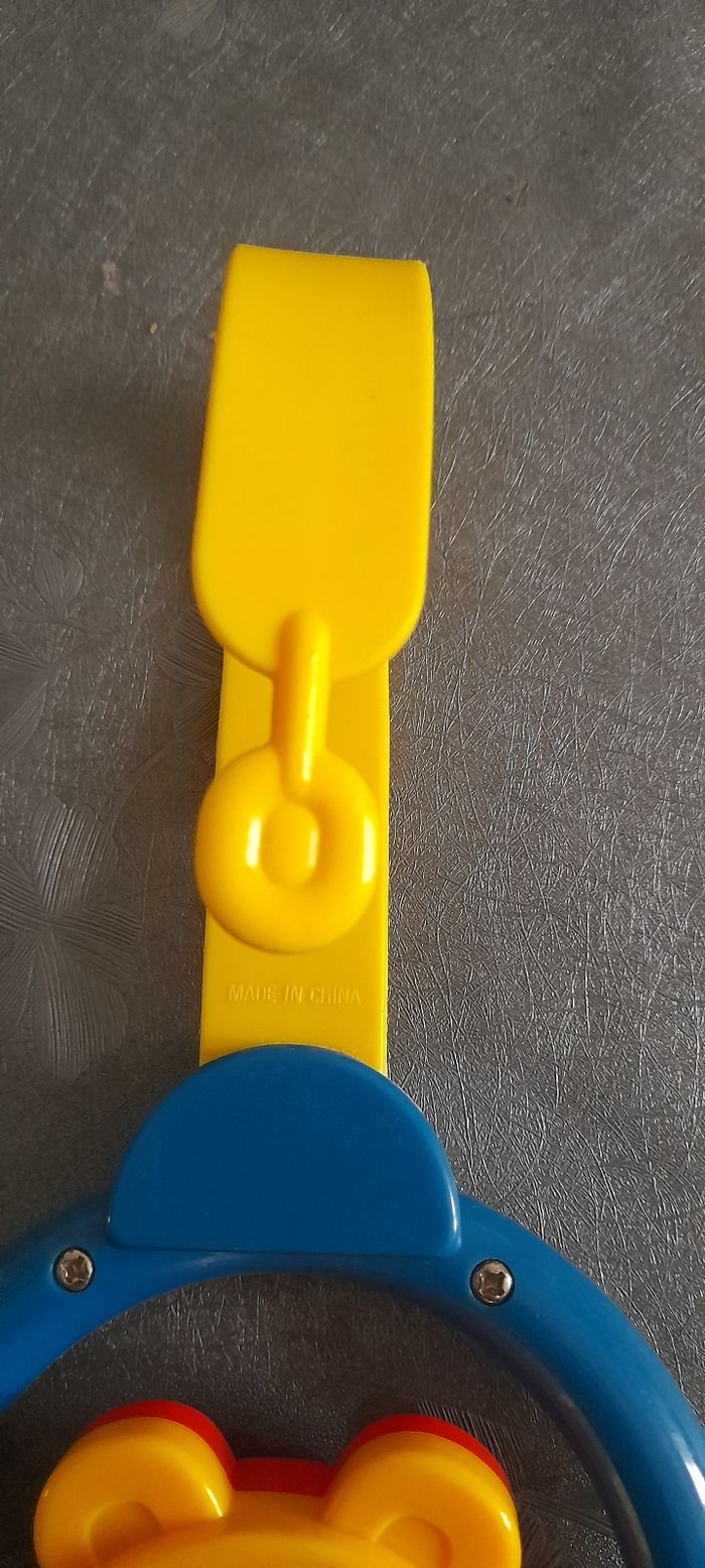 Jouet à accroché - photo numéro 8