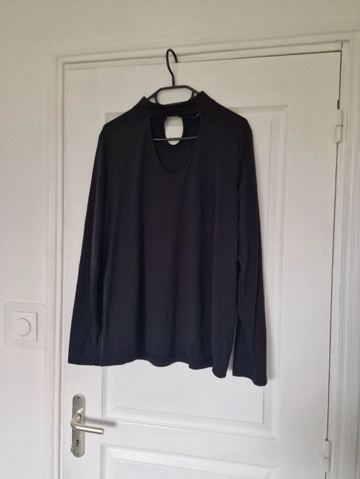 T shirt noir manches longues